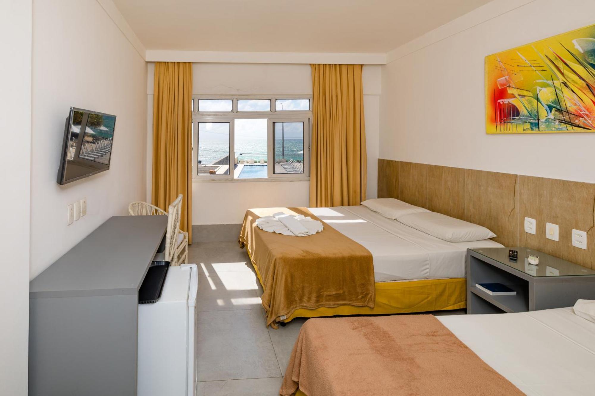 Yak Hotel 3*